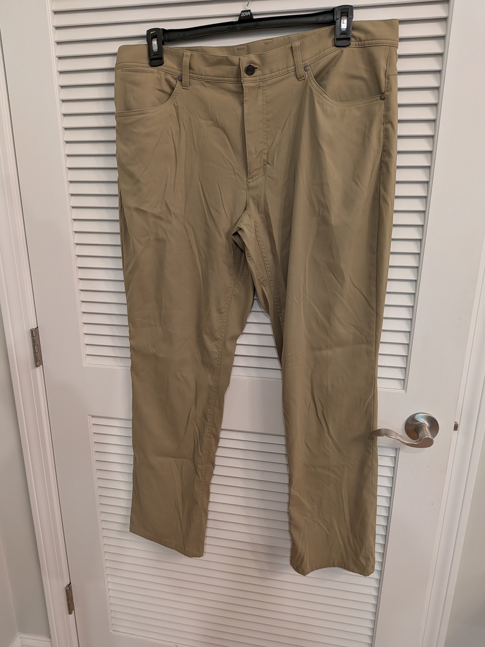 B#1: L.L. Bean Men's Tan Chino Pants - Straight Leg Size 38W x 32" New No Tag